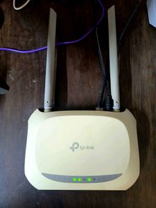 working TP-Link WiFi Router