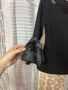 Western Top Off shoulder