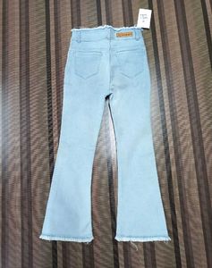 Bootcut Jeans