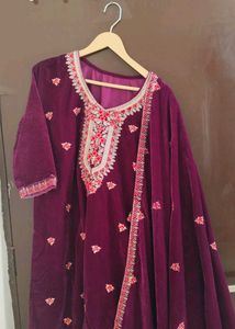 Elegant Embroidered Velvet Kurta Set