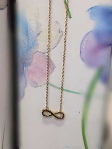 Elegant Gold Chain Necklace