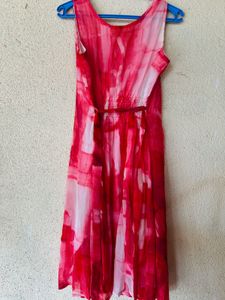 Red &amp; White Sleeveless Dress