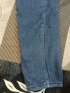 Blue Denim Jeans with Zipper Detail