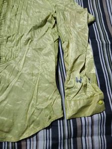 Elegant Lime Green Button-Up Shirt