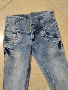 Acid Wash High Waisted Capris