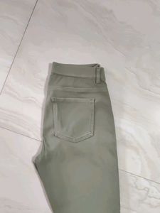 Olive green colour jeggings
