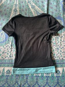 Casual Black V-Neck Top