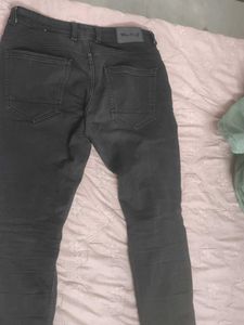 Men's Dark Grey Jeans