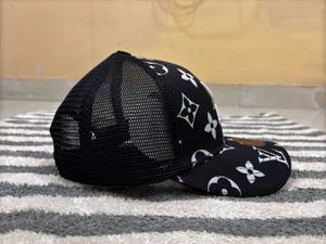 Louis Vuitton Premium Women’s Dual Colour BB Cap