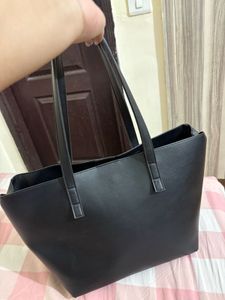 mango Black Tote Bag