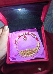 Elegant Gold Nath with Pearls &amp; Red Stones