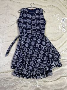 Chic Navy Dresses - Set of Two