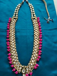 Stunning Kundan Necklace Set