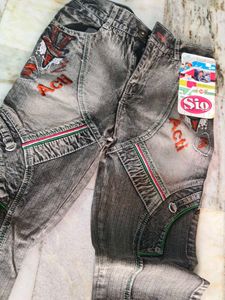 Stylish Men's Grey Denim Jeans