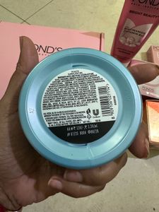 Pond's Skincare Kit