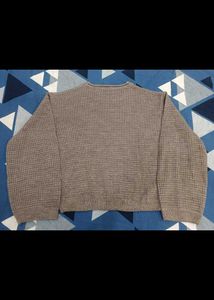 Cozy Knitted Sweater😉