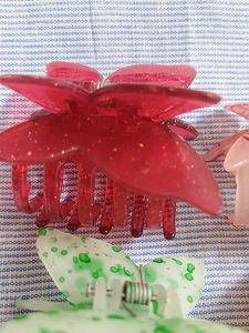 SETS OF 4 HAIR CLUTCHERS