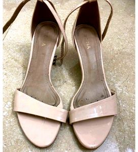 ROGIA Peach Pencil Heels 👠