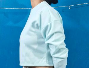 Pastel Blue Cropped Sweatshirt