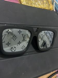 LV sunglasses first copy this time