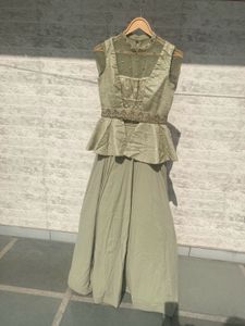 Green Embellished Gown With Jacket, Belted Look