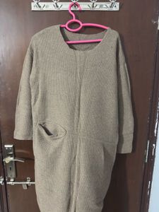 Cozy Knit Midi Dress with Pockets