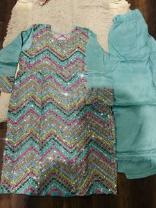 Beautiful Kurti And Divider Customized