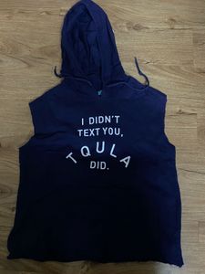 Sleeveless Trendy Hoodie