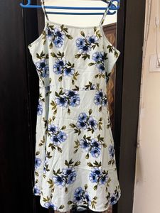 Cute Floral Print Mini Dress