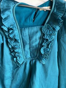 blue top