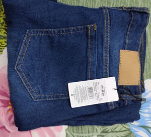 Women's Full Length Rhinestone Mid wash Jeans