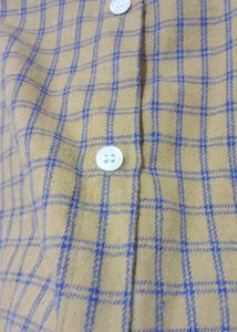 Cropped Plaid Button-Up Shirt