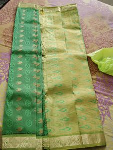 New, Unused Parrot Colour Kanchipuram Silk Saree