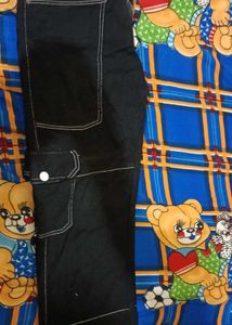 Y2K Cargo Pants for men and t shirt