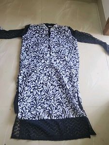 Stylish Printed Kurta with Lace Sleeves