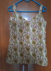 Floral Print Short Kurti