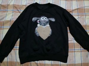 Shaun the Sheep Graphic Sweatshirt