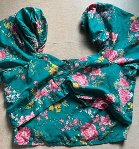 Green Floral Puff Sleeve Crop Top | Front Knot