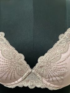 34B Elegant Embroidered Pink Bra