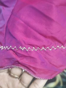 Elegant Magenta Celebrity Gown