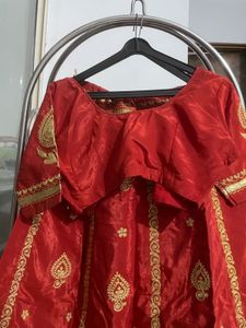 check my profile for vintage lehngas