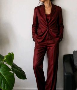 Chic Red Blazer & Pants Set