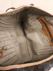 Louis Vuitton Monogram Tote Bag