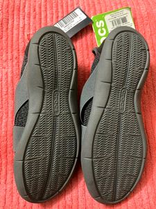 Crocs Dual Comfort UK 2