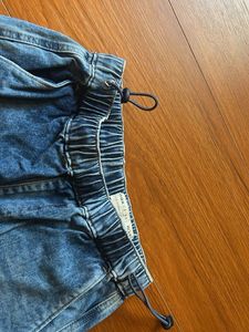 Vintage Wash Wide Leg parachute Jeans