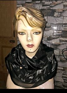 💥dhamka sale chanel Designer Black Scarf