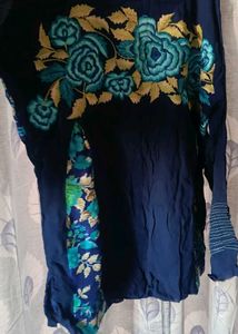 A Very Elegant Nd Stylish Top Cum Short Kurti 🤌🏻