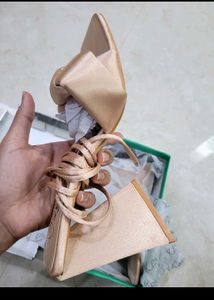 SALE- Branded New Party Heels with bo
