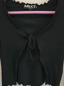 Chic Black Ribbed Tie-Front Crop Top