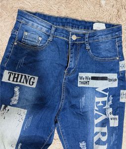 Graphic Print Distressed Jeans